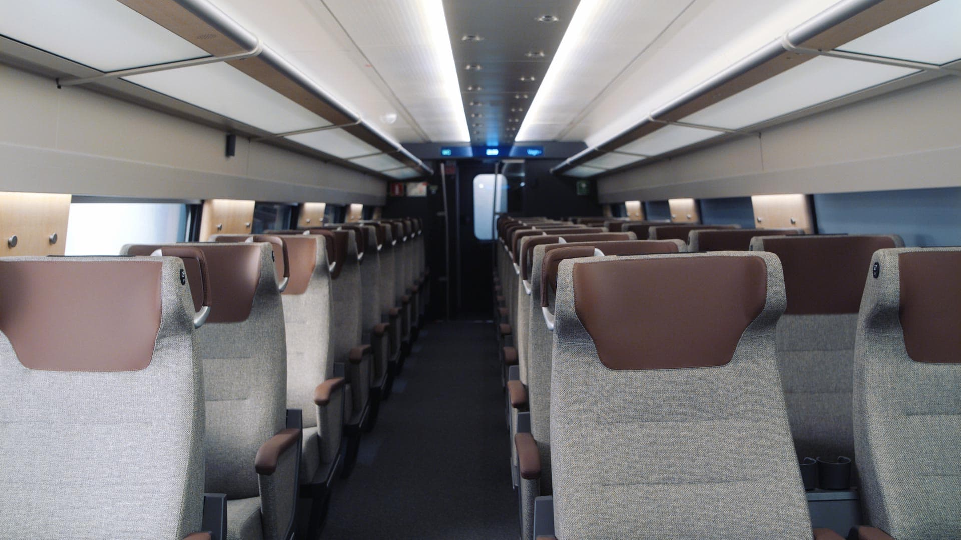 Full service image